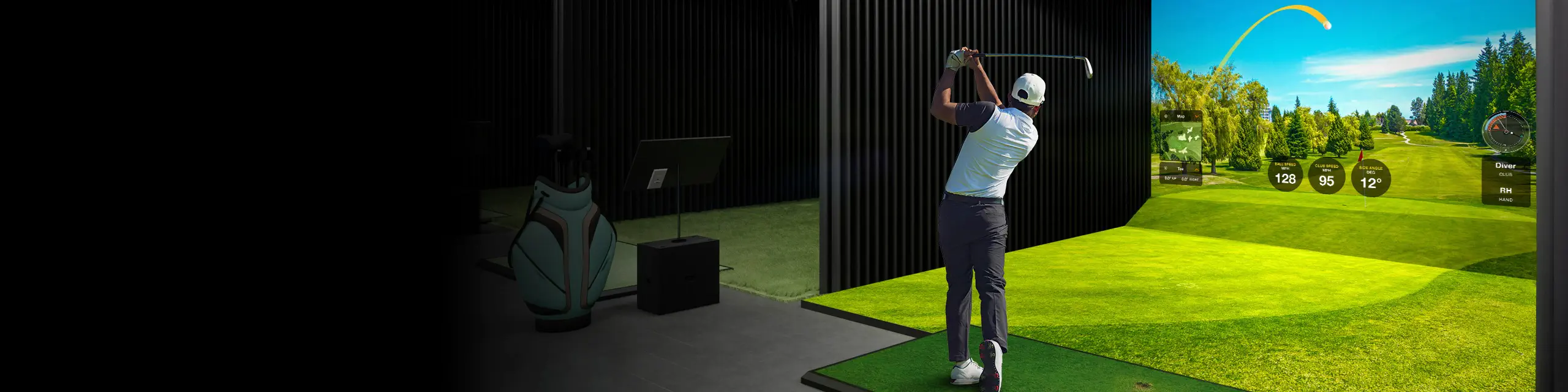 Golfer playing in a SimWay golf simulator